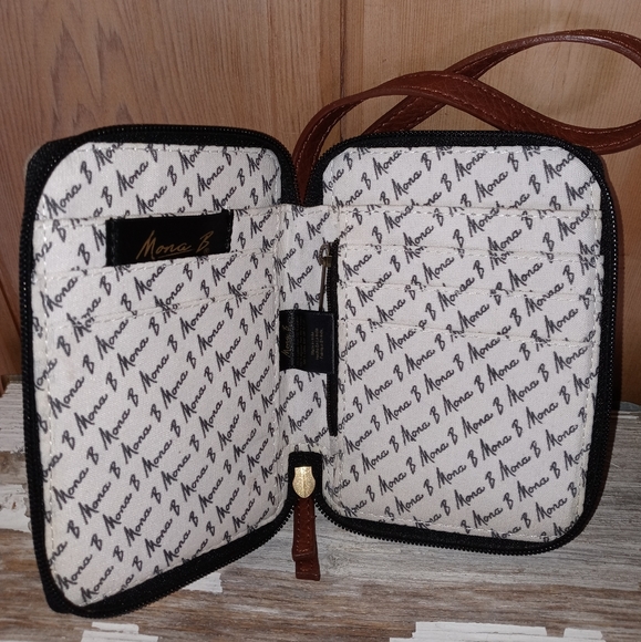 NWT Mona B Sunny Wrist Wallet - Picture 6 of 7